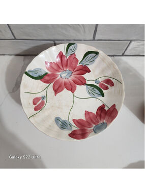 Blue Ride Poinsettia 8" Coupe Soup Bowl. Very Old. Blue Ridge South. Pottery,